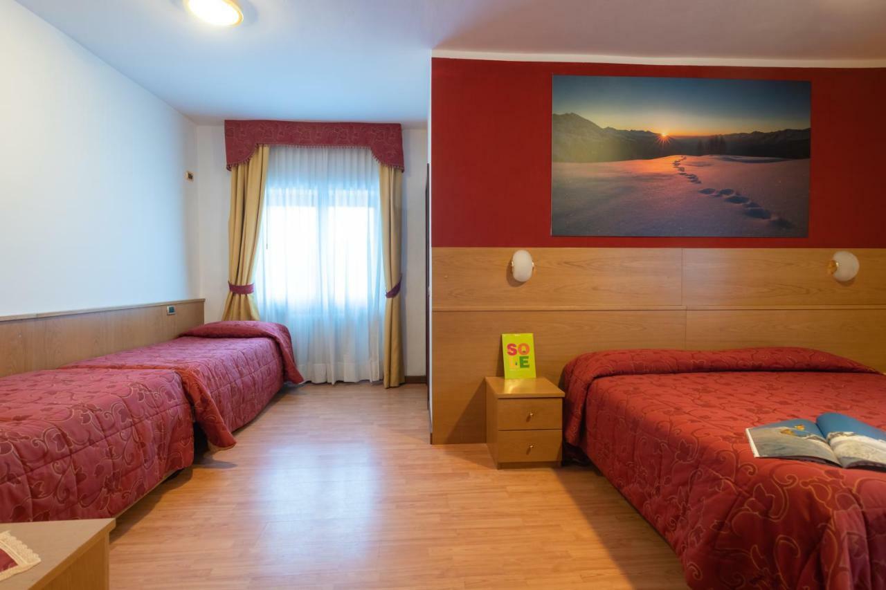 Hotel Angelo Passo del Tonale Esterno foto