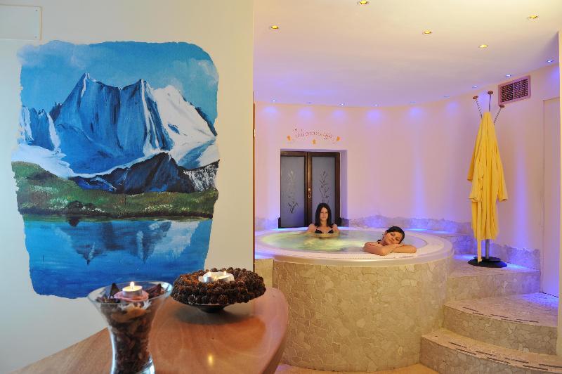 Hotel Angelo Passo del Tonale Esterno foto